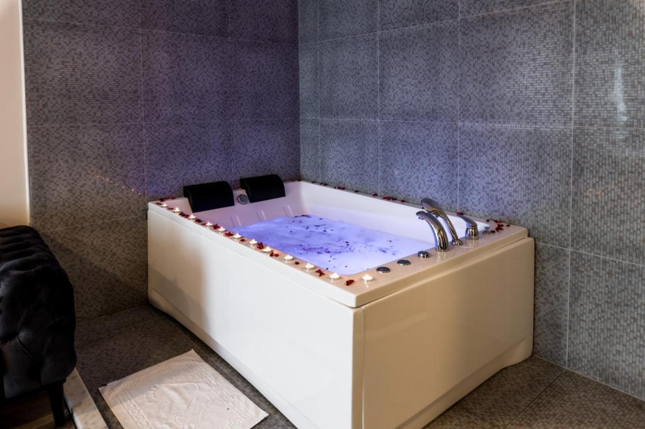 Arena Luxury Suites Hotel Istambul Extérieur photo